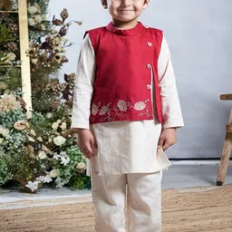 Vivedkids Boys Regular Pure Cotton Kurta with Trousers-image-75