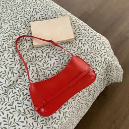 corsica DressBerry Floral PU Half Moon Shoulder Bag with Quilted-picture-32