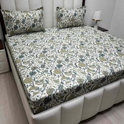 Pure Decor White & Green Printed Pure Cotton 260 TC Queen Bedsheet Sets 2.28 m x 2.54 m-image-96