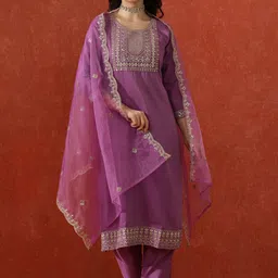QSH Women Ethnic Motifs Embroidered Kurta with Pyjama & Dupatta-37