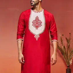 VASTRAMAY Men Yoke Design Patchwork Kurta-picture-5
