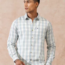 WROGN Men Comfort Slim Fit Checked Casual Shirt-image-79