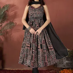 Anouk Women Printed Pleated Kurta with Churidar & With Dupatta-16