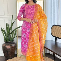 Navlik Women Ethnic Motifs Printed Kurta with Trousers & Dupatta-image-76