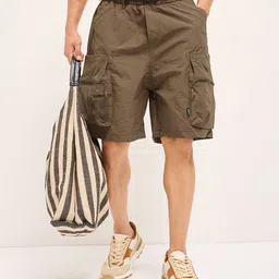THE BEAR HOUSE Men Solid Regular Fit Knee Length Cargo Shorts-image-61
