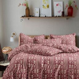 Eleganta Maroon & Beige Ethnic Motifs 350 TC Fitted King Bedsheet Set 1.82 m x 1.98 m-image-2