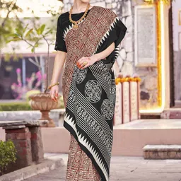 Mitera Ethnic Motifs Silk Blend Bagh Saree-picture-46