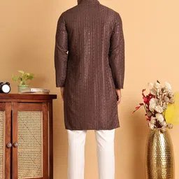 Jompers Men Embroidered Regular Sequinned Kurta with Pyjamas image 2