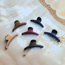 DIVASTRI Women Set of 3 Claw Clip-image-43