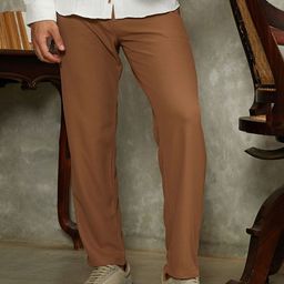 Campus Sutra Micro-Waffle Men Relaxed Fit Mid-Rise Comfort Trousers-image-9