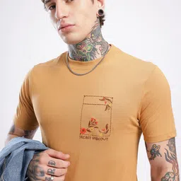 glitchez Graphic Embroidered T-shirt-image-86