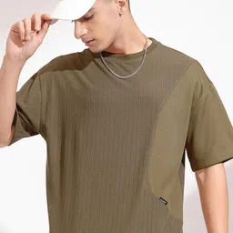 HIGHLANDER Men Drop-Shoulder Sleeves T-shirt-image-70