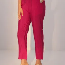 Libas Bandhani Printed Keyhole Neck Regular Straight Kurta With Trousers & Dupatta image 5