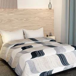 Florida Beige & White Geometric Fleece AC Room 210 GSM Double Bed Blanket-image-12