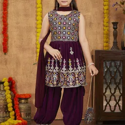 Aarika Girls Ethnic Motifs Embroidered Empire Thread Work Kurta with Salwar & With Dupatta-image-13