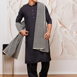 VASTRAMAY Men Regular Kurta with Patiala & With Dupatta image 3