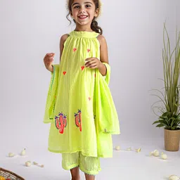 ArthLife Girls Quirky Printed Pleated Kurta With Trousers & Dupatta-picture-46
