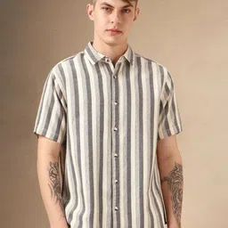 Dennis Lingo Smart Waffle Textured Relaxed Fit Casual Shirt-image-60