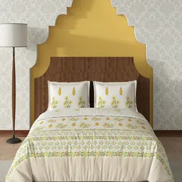 tundwal's White & Orange Floral Printed Pure Cotton 210TC King Bedsheet Set- 2.74m x 2.74m-picture-5