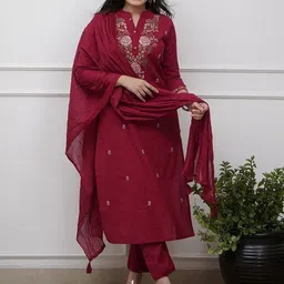 KAUTIK FABRICS Floral Embroidered Thread Work Kurta With Trousers & Dupatta-picture-37