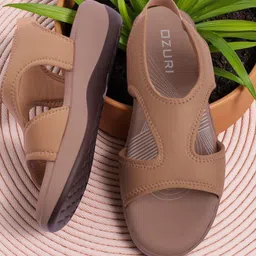 Ozuri Wedge Sandals-picture-1