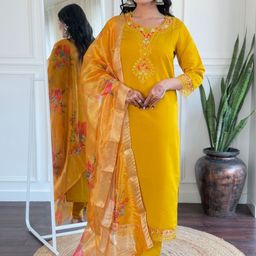 HERE&NOW Women Ethnic Motifs Embroidered Regular Thread Work Chanderi Silk Kurta with Trousers & With Dupatta-picture-39