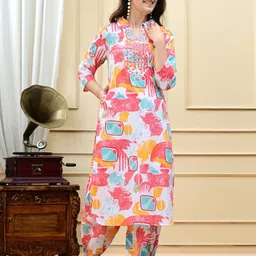 DSS FASHION Women Floral Embroidered Regular Thread Work Pure Cotton Kurta with Patiala-picture-34