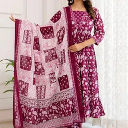 Fashion2wear Women Floral Printed Regular Kurta with Trousers & With Dupatta-image-32