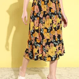 ANVI Be Yourself Floral Printed Accordion Pleated Midi Flared Skirt-image-81