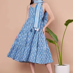 JAPER KURTI Floral Print Fit & Flare Dress-picture-46