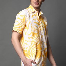 Mast & Harbour Men Relaxed Animal Printed Casual Shirt-image-56