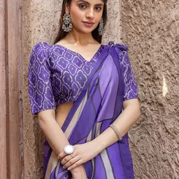 Mitera Ethnic Motifs Zari Silk Blend Block Print Saree image 5