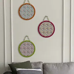 suveharts 3 Pcs Abstract Wooden Circle Set Hanging-picture-37
