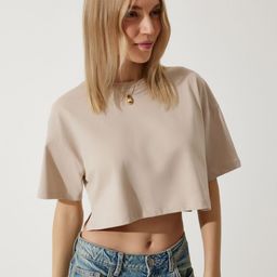 Happiness istanbul Women Solid Round Neck Cotton T-shirt-image-84