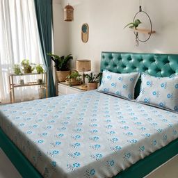 Myntra Elegant Homes Blue Floral Fitted 400 TC Cotton King Bedsheet Set 2.50 m x 2.25 m-picture-2
