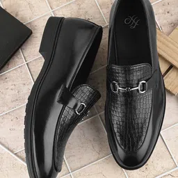 House of Pataudi Men Textured Formal Loafers-image-43