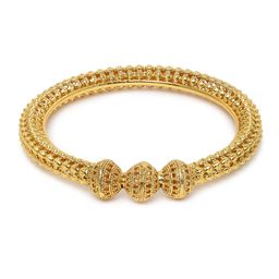 Peora Set of 2 Gold Plated Traditional Screw Openable Bangles image 5