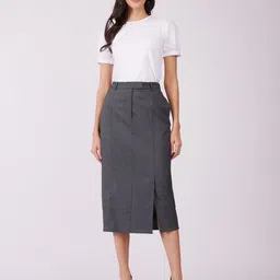 FableStreet Front Slit Midi Skirt-4