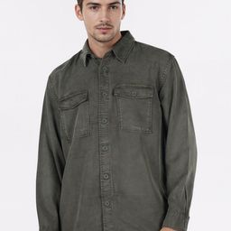 Celio Men Classic Oversized Fit Solid Spread Collar Casual Shirt-picture-32