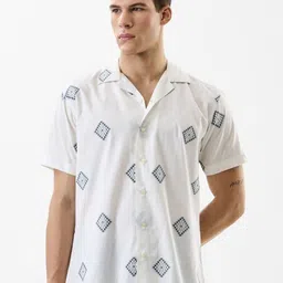 Snitch Geometric Printed Casual Shirt-image-12