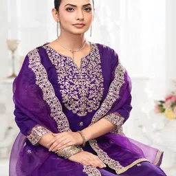 PATBRO Women Floral Embroidered Regular Sequinned Pure Silk Kurta with Trousers & With Dupatta-picture-13