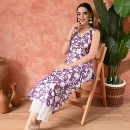 Sangria Floral Printed A-Line Kurta With Trousers-7