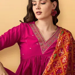 Anouk Rustic Ethnic Motifs Embroidered Pleated Sequinned Kurta with Trouser & Dupatta image 5