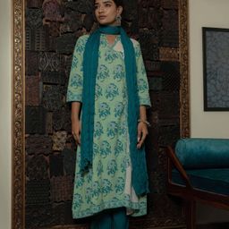 SHILPI HANDICRAFTS Women Floral Embroidered Regular Beads and Stones Pure Cotton Kurta with Palazzos & With-24