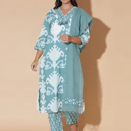 MOSHI Women Abstract Printed Cotton Kurta with Trousers & Dupatta-10