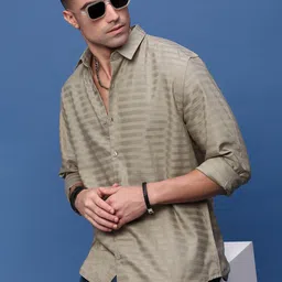 SHOWOFF Men Standard Slim Fit Horizontal Stripes Opaque Striped Casual Shirt-picture-30