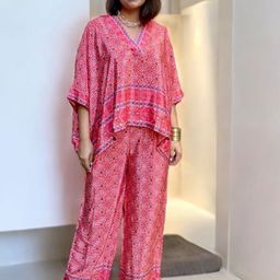 Label Tanvee Natural Silk Red Bandhani Co-Ords Set-picture-35