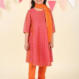Fabindia Girls Floral Printed Round Neck Chanderi Silk Kurta With Churidar & Dupatta-picture-14