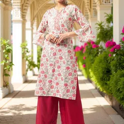 Pannkh Floral Printed Bell Sleeves Thread Work Kurta-image-45