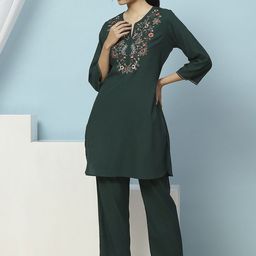 Nayam By Lakshita Women Floral Embroidered Regular Thread Work Kurta with Trousers-43